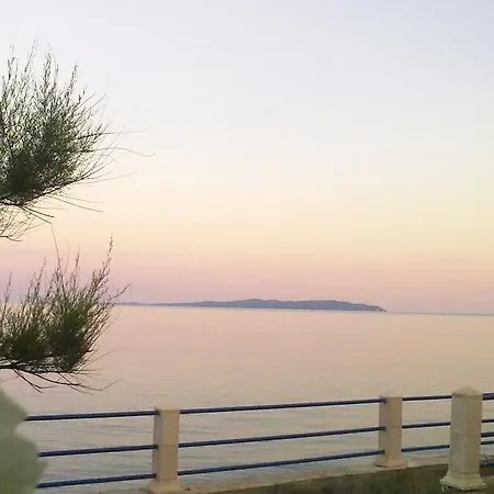 Ionian Sea View - Corfu Lägenhetshotell